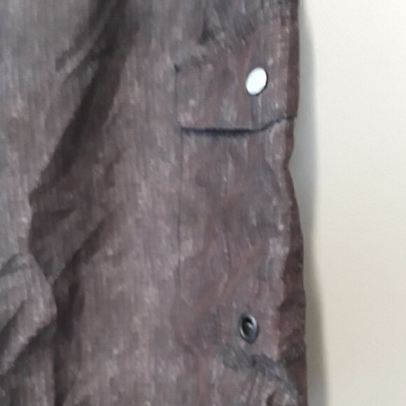 𝅺CARBON Black Graph Print Men's board Shorts - Picture 9 of 12